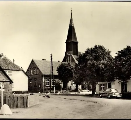 Reetferienhaus - Hafen Schaprode