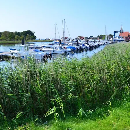 Appartement Reetferienhaus - Hafen *