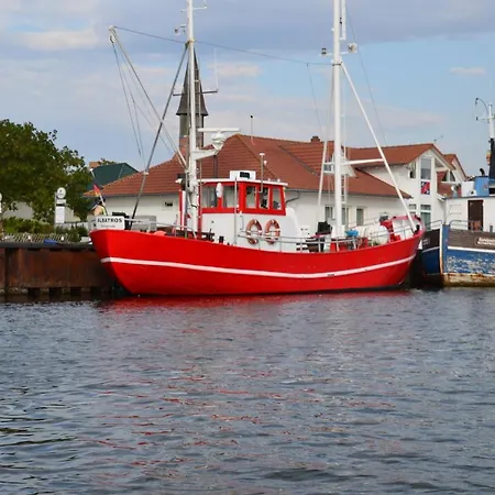 Reetferienhaus - Hafen Lägenhet *