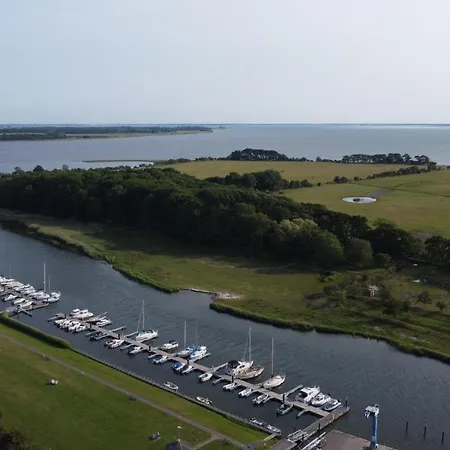 Appartement Reetferienhaus - Hafen *