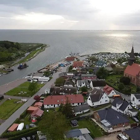 Reetferienhaus - Hafen