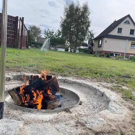 Reetferienhaus - Hafen * Schaprode
