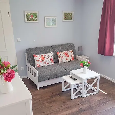 Reetferienhaus - Hafen Apartment