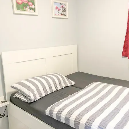 Reetferienhaus - Hafen